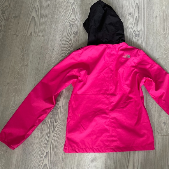 Girls North Face Rain Jacket - Picture 2 of 2